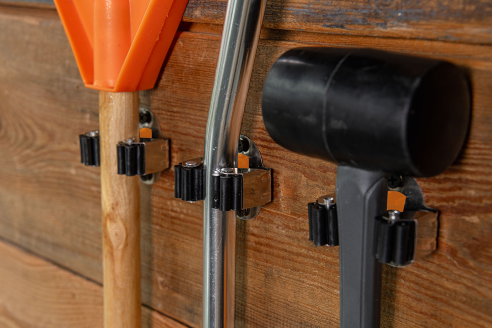 AP Supplies Wall Mount Tool Holder - Roller Grip Design (Single)