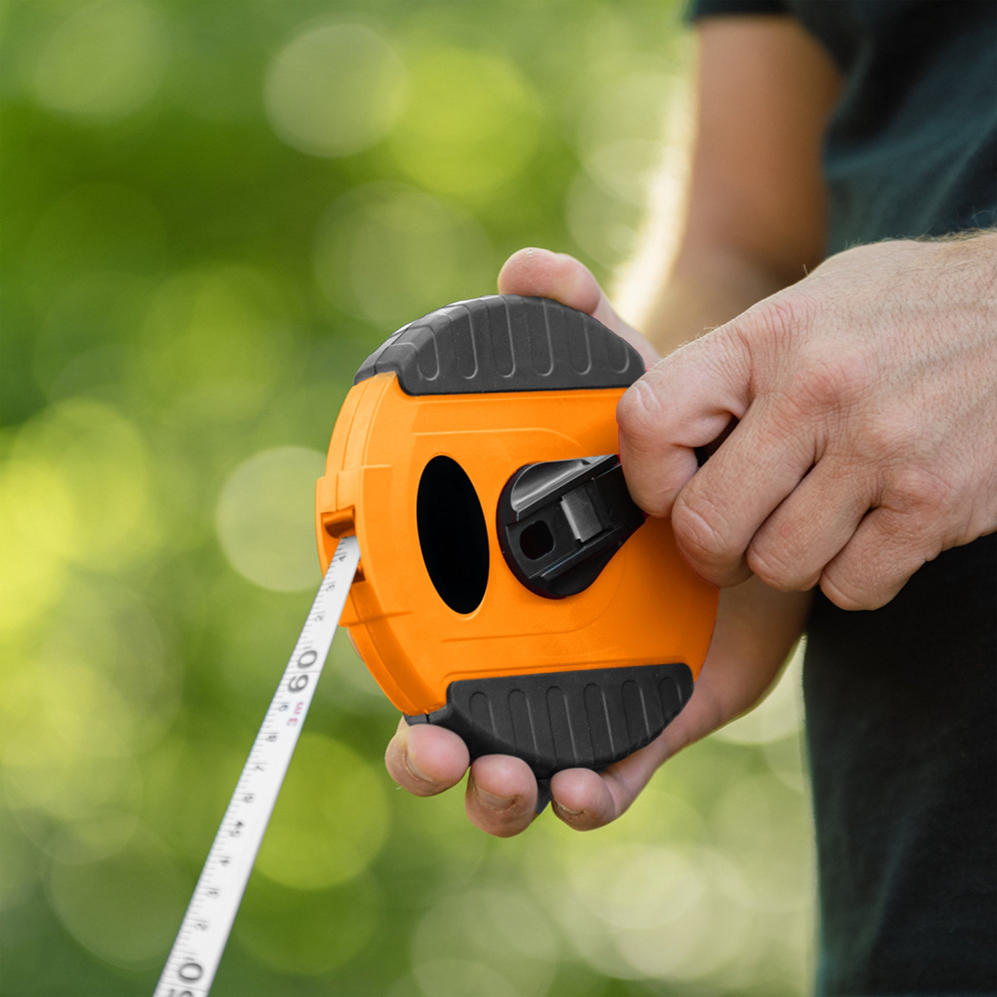 AP Supplies Fibreglass Coiled Tape Measure 13mm Wide Black/Orange (20m-50m) - 20 metres