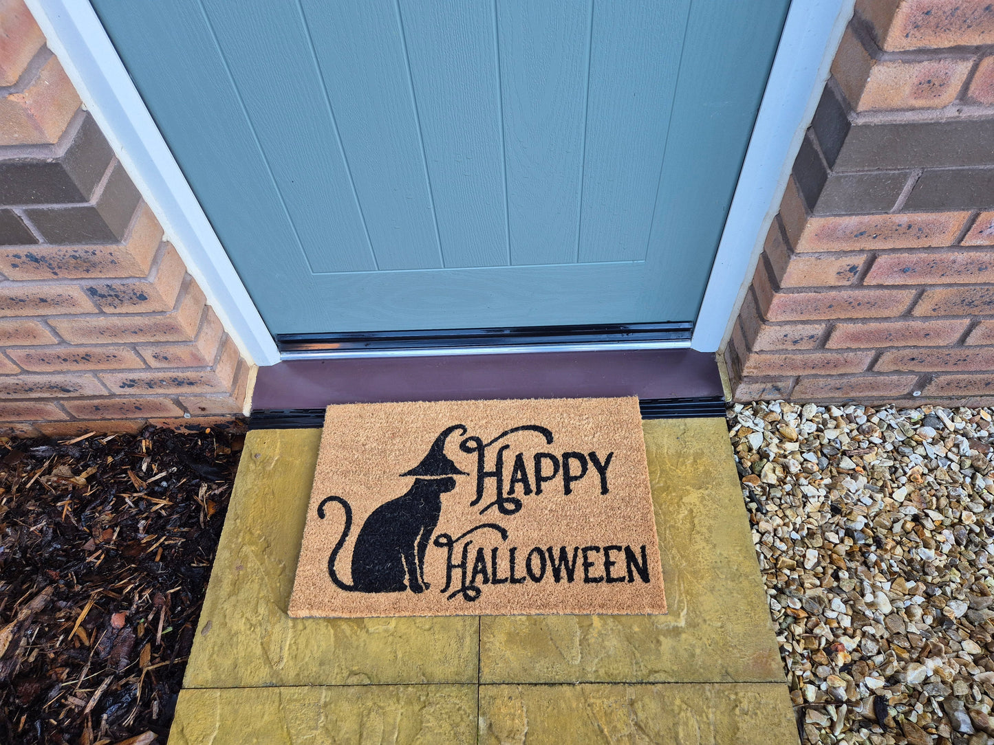 Doormat 60cm x 40cm - 'Happy Halloween' - Absorbent Coir Mat for Indoor Outdoor