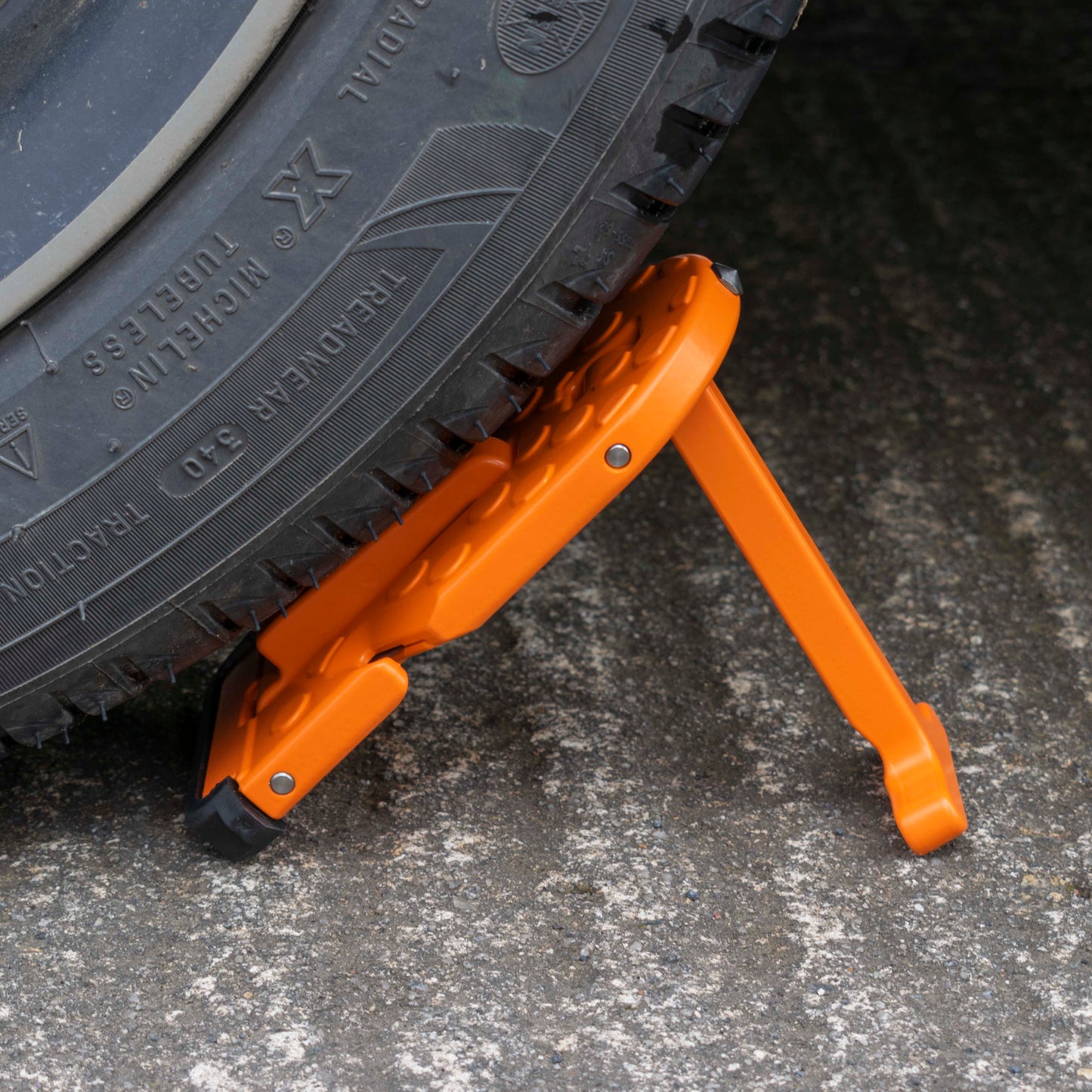 Car Door Step Type B Orange - ultimate solution for convenient rooftop access