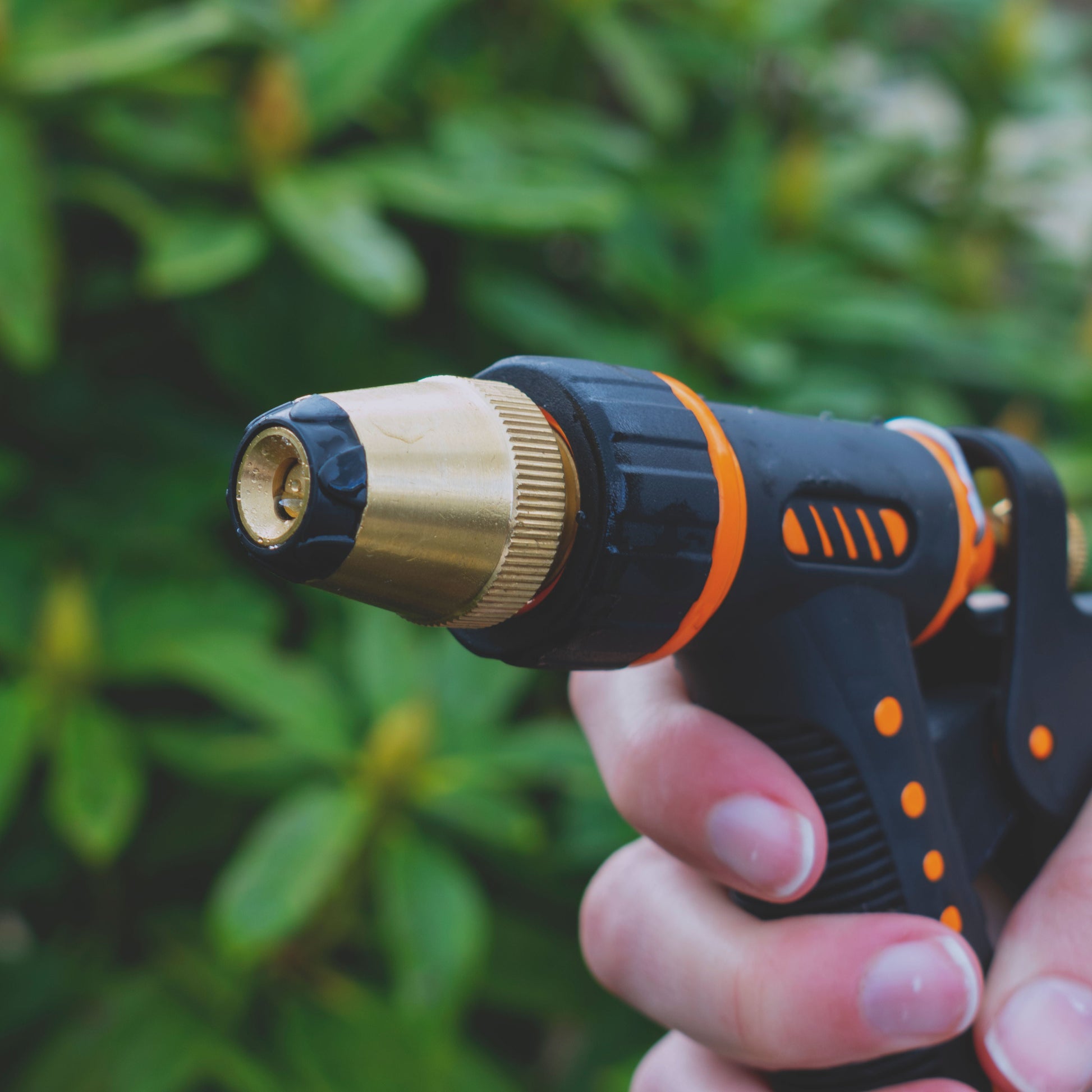 AP Supplies Adjustable Garden Hose Sprayer (Black/Orange Zebra)