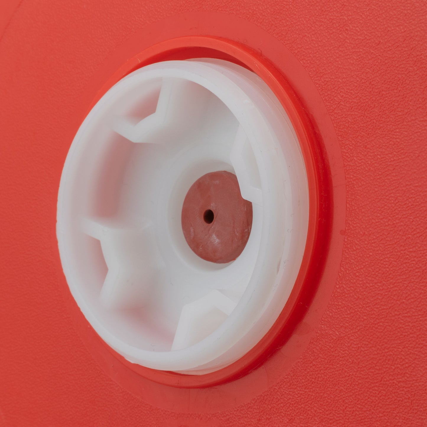 Blanking Lid for IBC Tank 150mm With Built-in Vent for Pipe and Water Fitting