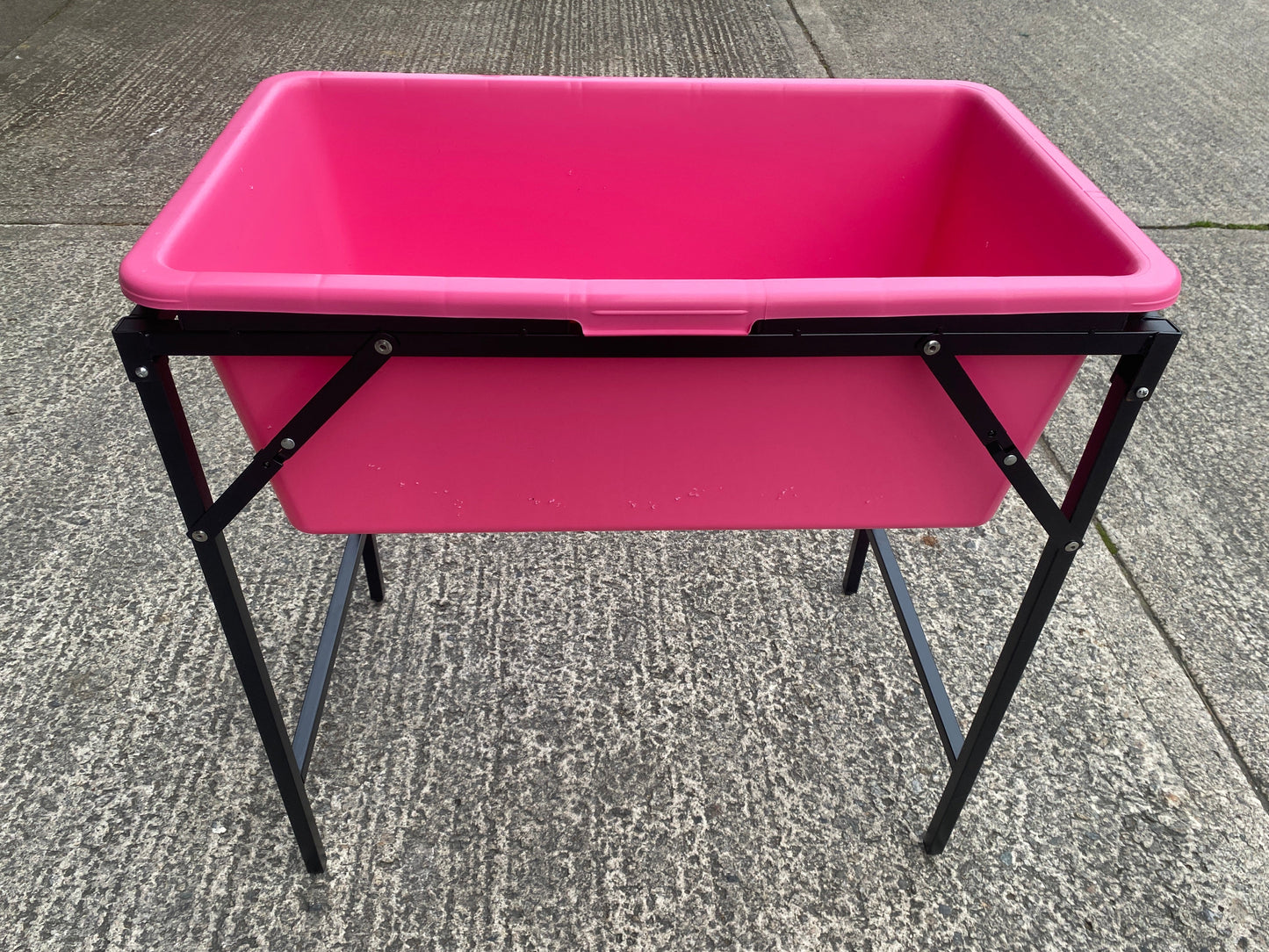 AP Supplies Pink Dog Bath with Drain Valve (Black) and Stand