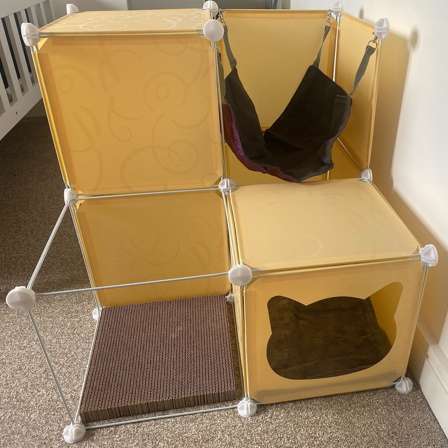 Kitty Cubby Cat Cube Play Tower MIDI Weatherproof Cover Pet and Pond Supply