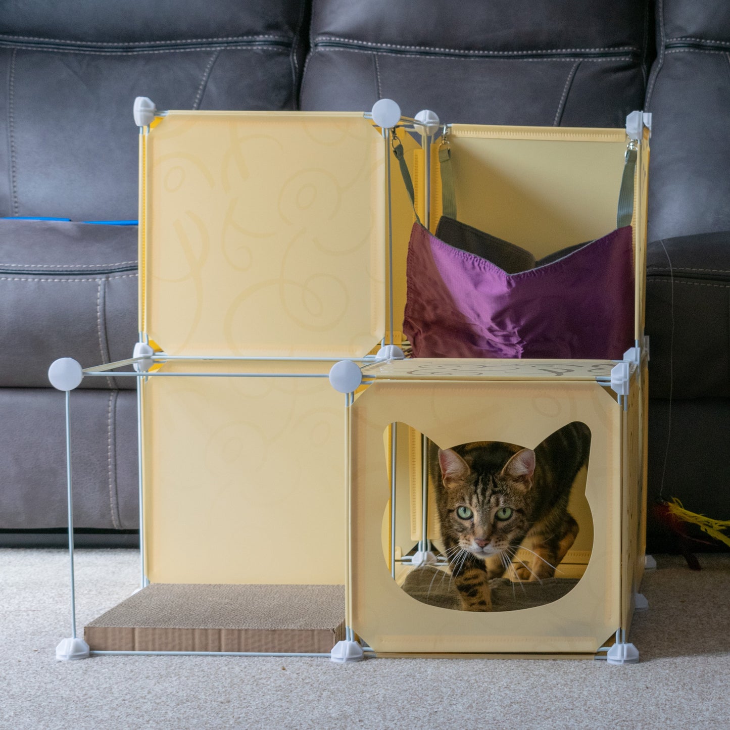 Kitty Cubby Cat Cube Play Tower MIDI Weatherproof Cover Pet and Pond Supply
