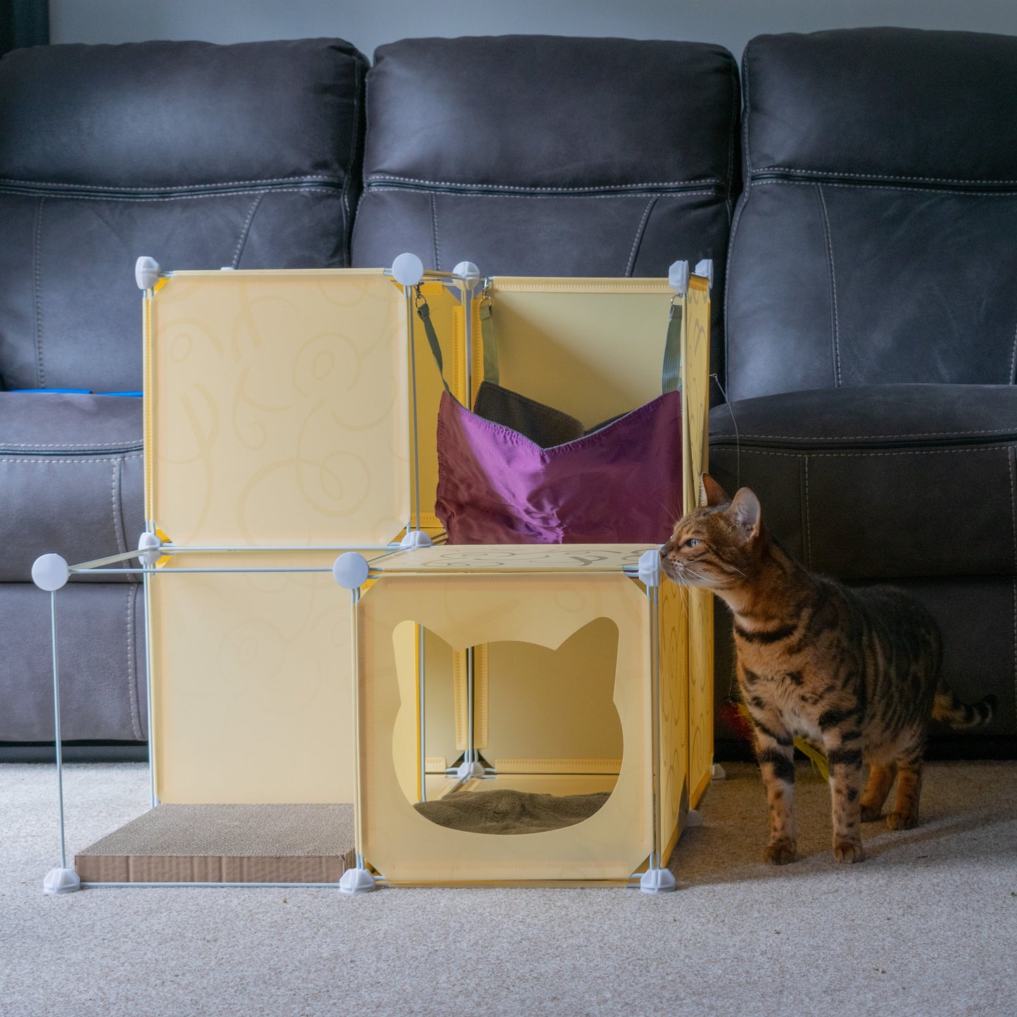 Kitty Cubby Cat Cube Play Tower MIDI Weatherproof Cover Pet and Pond Supply