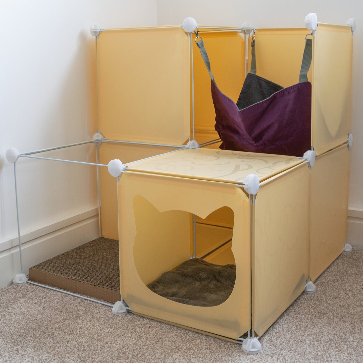 Kitty Cubby Cat Cube Play Tower MIDI Weatherproof Cover Pet and Pond Supply