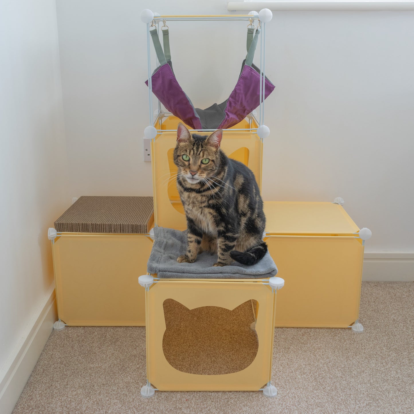 Kitty Cubby Cat Cube Play Tower MIDI Weatherproof Cover Pet and Pond Supply
