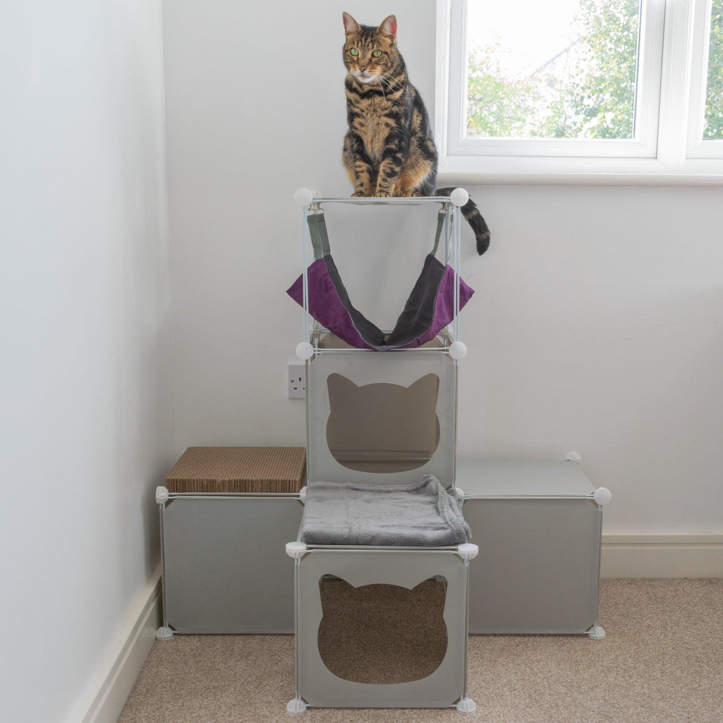 Kitty Cubby Cat Cube Play Tower MIDI Weatherproof Cover Pet and Pond Supply