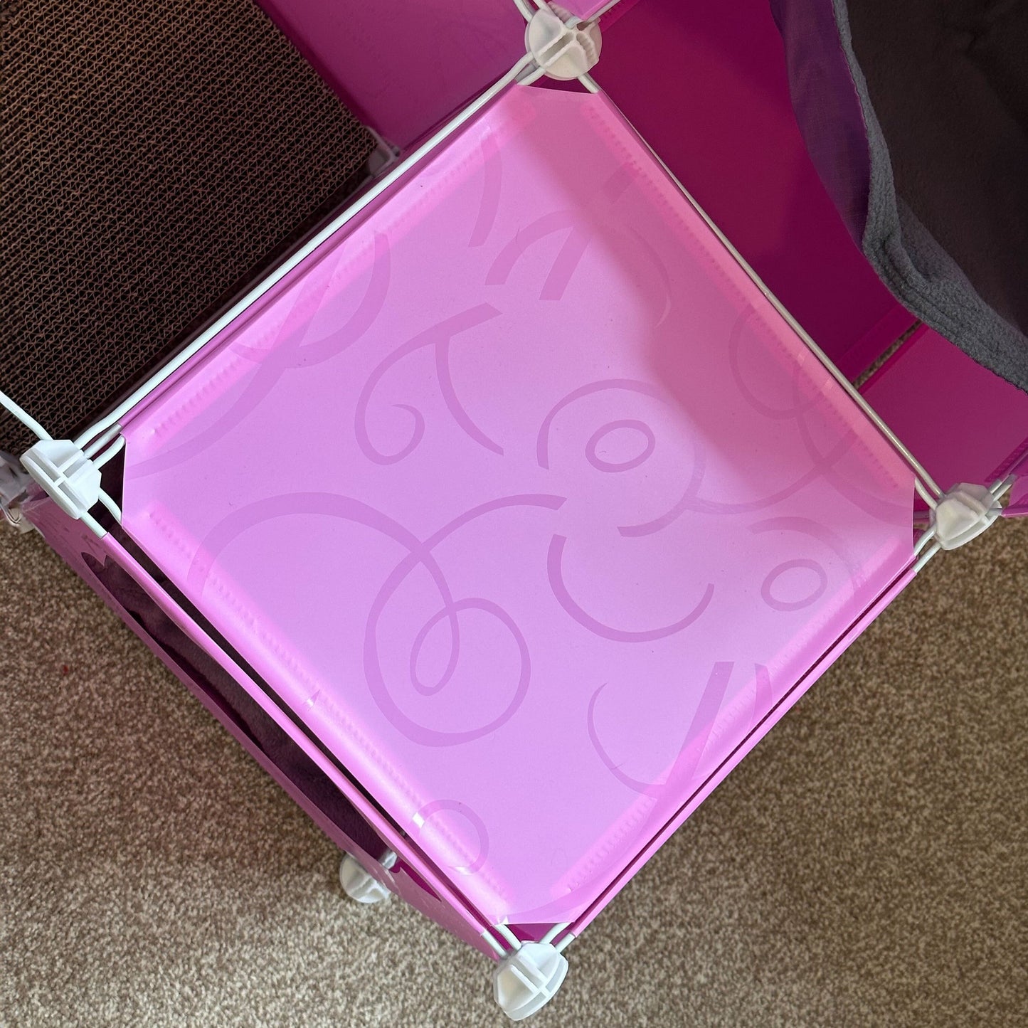 Kitty Cubby Cat Cube Play Tower MIDI Weatherproof Cover Pet and Pond Supply