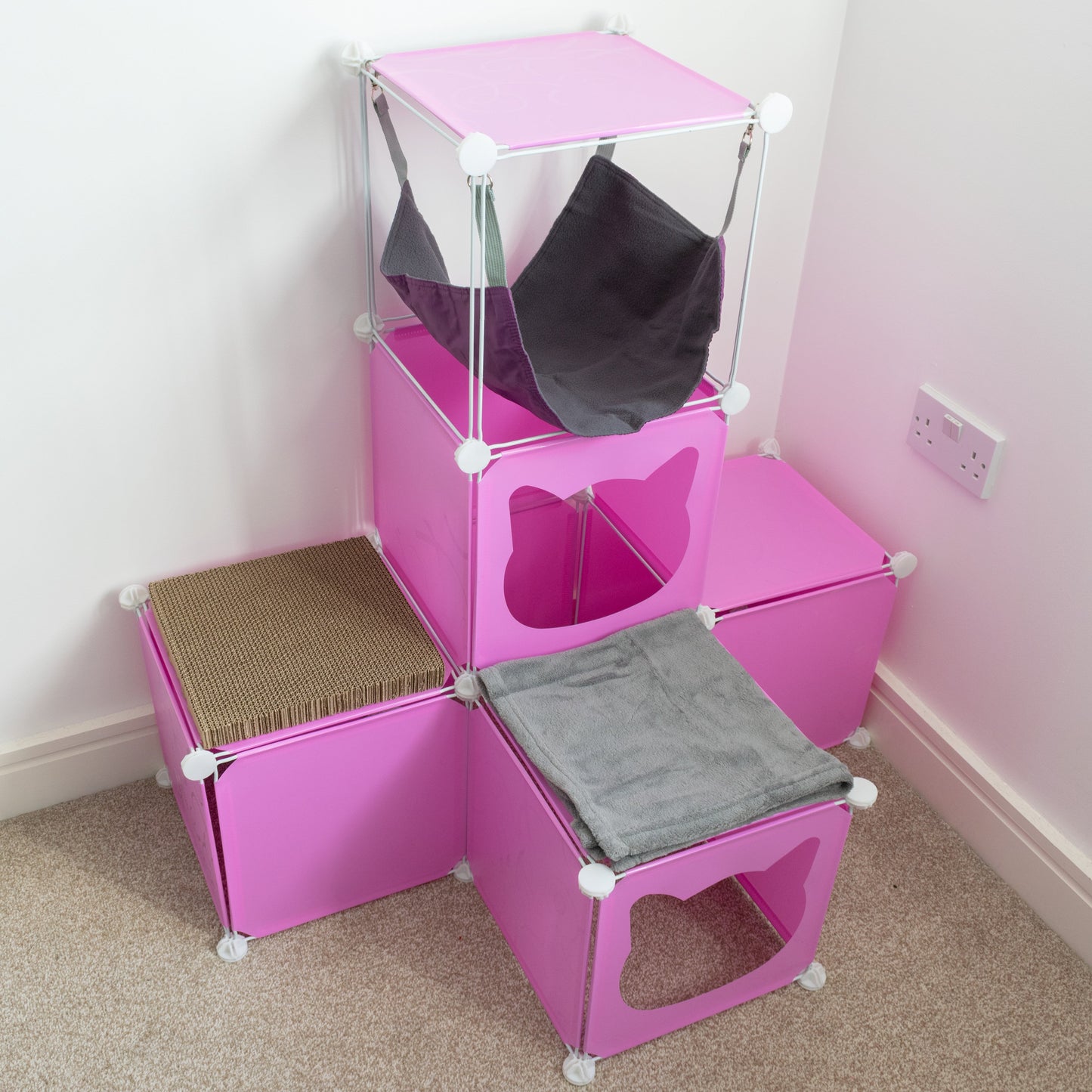 Kitty Cubby Cat Cube Play Tower MIDI Weatherproof Cover Pet and Pond Supply