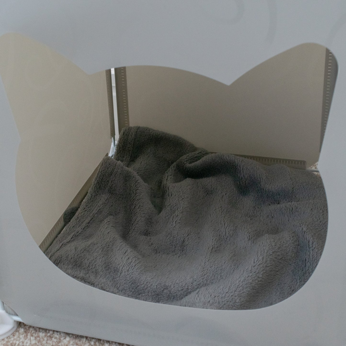 Kitty Cubby Cat Cube Play House MINI Weatherproof Cover Pet and Pond Supply