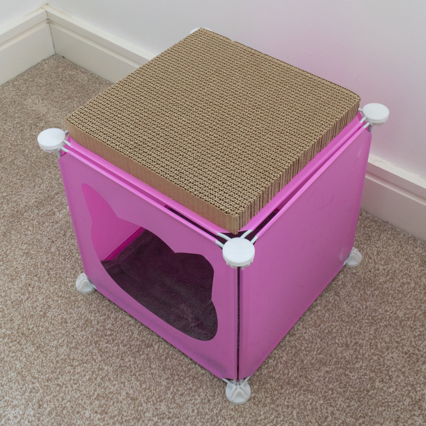 Kitty Cubby Cat Cube Play House MINI Weatherproof Cover Pet and Pond Supply