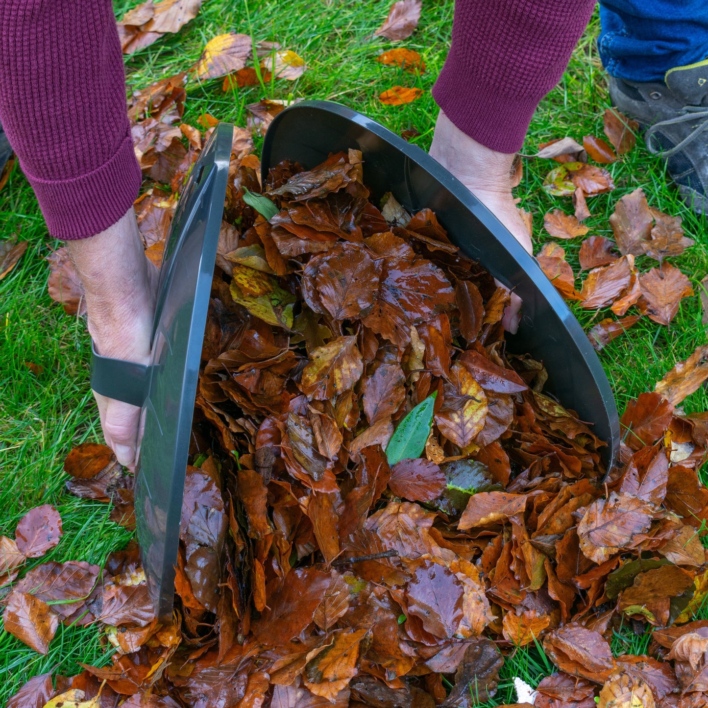 Leaf Grab Garden Cleaning Scoops, Dark Gray Landscape Fabric Home and Garden Use