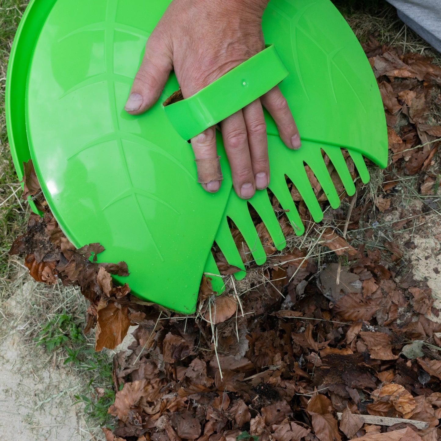 Leaf Grab Garden Cleaning Scoops, Green Landscape Fabric DIY Workshop Accessory