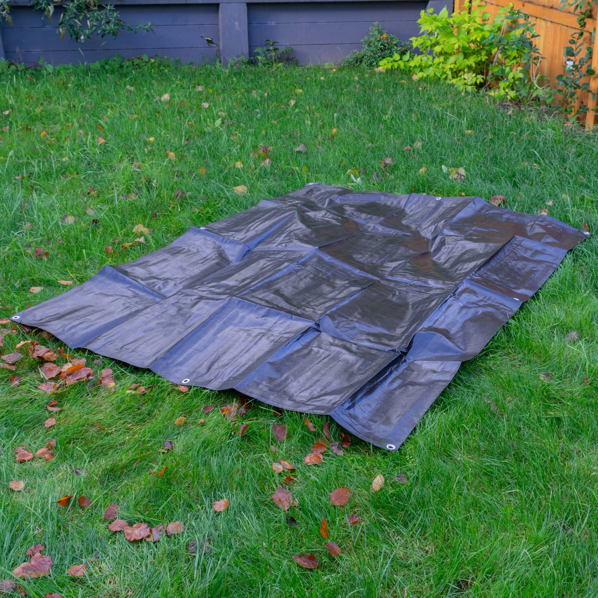 AP Supplies Black/Silver L-Grade Tarpaulin with 10 x 6" Bungee Balls (Black) and 10 x Screw Type Tarp Clips - 4m x 6m
