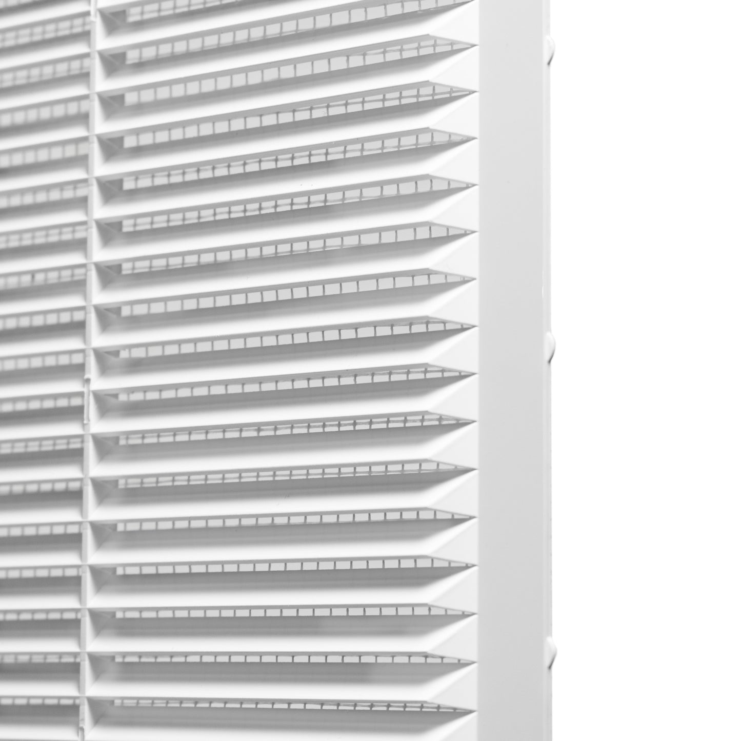 Louvre Vent D/140W 140mm X 140mm with Fly Screen for Home and Garden Use