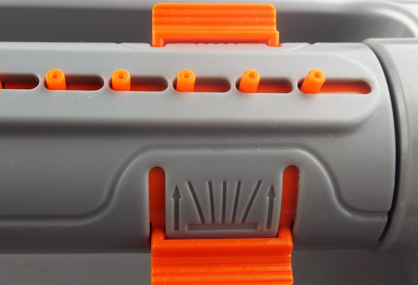 Metal Variable-Width Oscillating Sprinkler White Line for DIY Workshop Accessory
