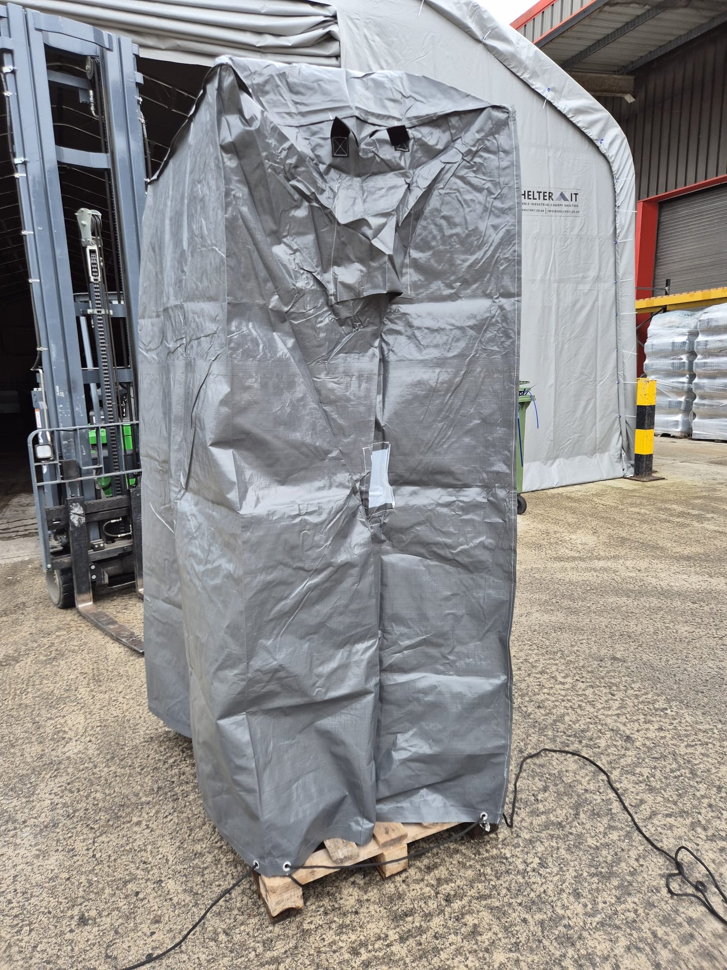 AP Supplies Pallet Bag Covers LARGE 1.3M x 1.3M x 2.2M - 4