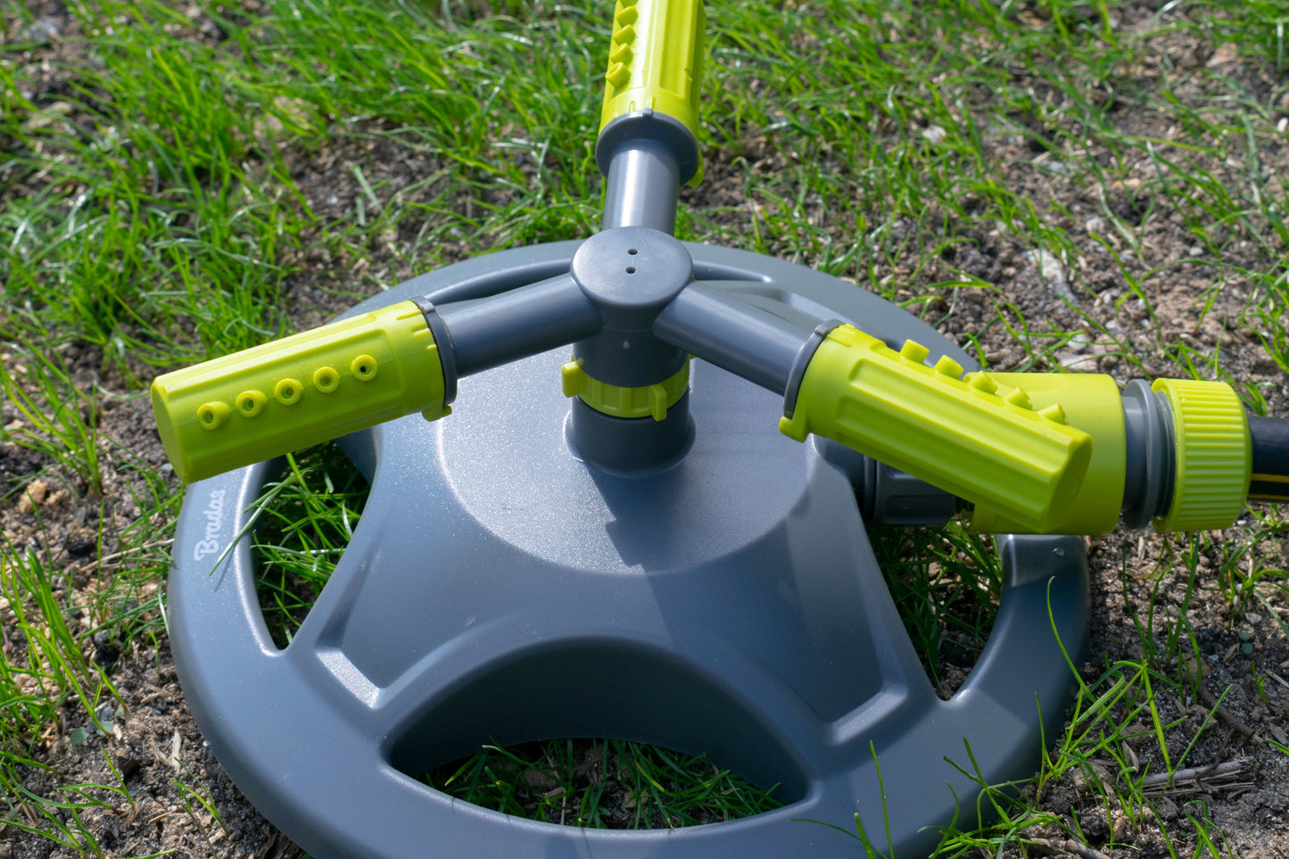 Bradas 3-Arm Rotating Sprinkler Lime Line Outdoor Watering Kit Hose Pipe Fitting